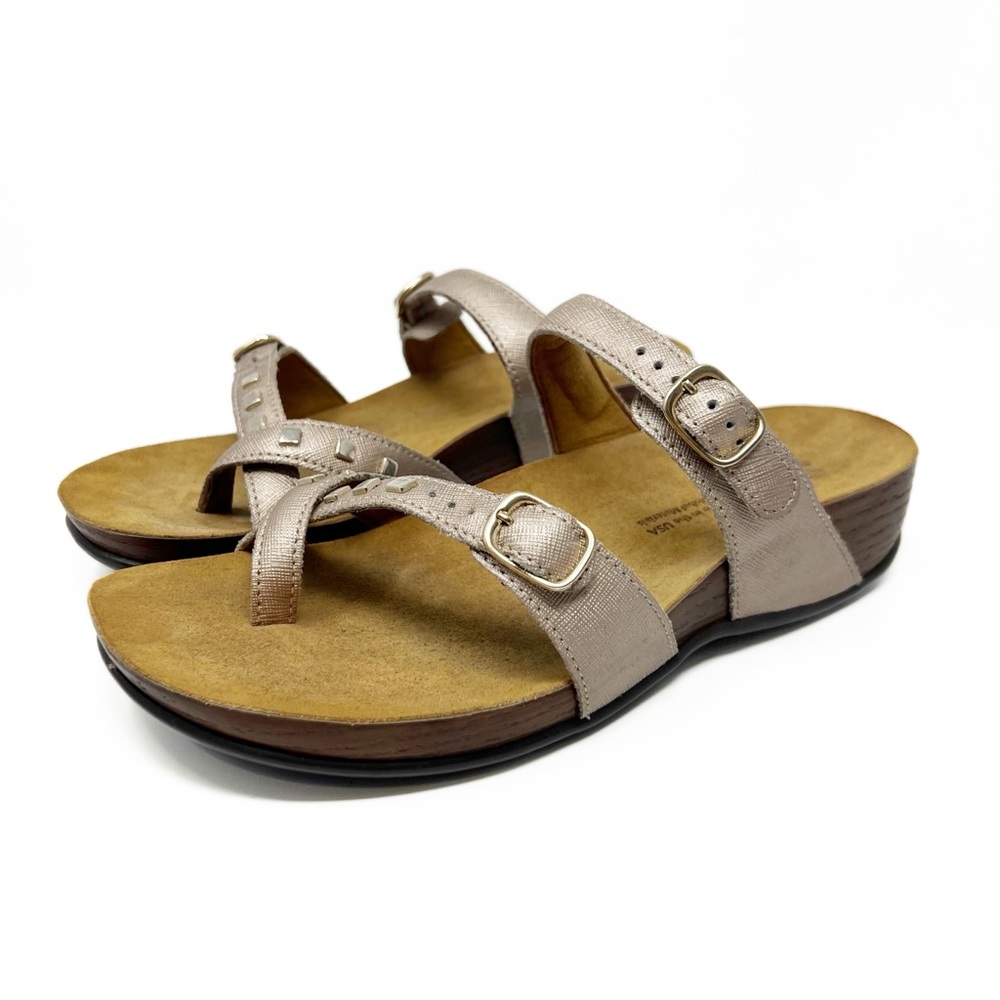 SOLD! SAS Jett Metallic Gold Studded Slip on Sandals Comfort Slip on Size 8M - Picture 2 of 12